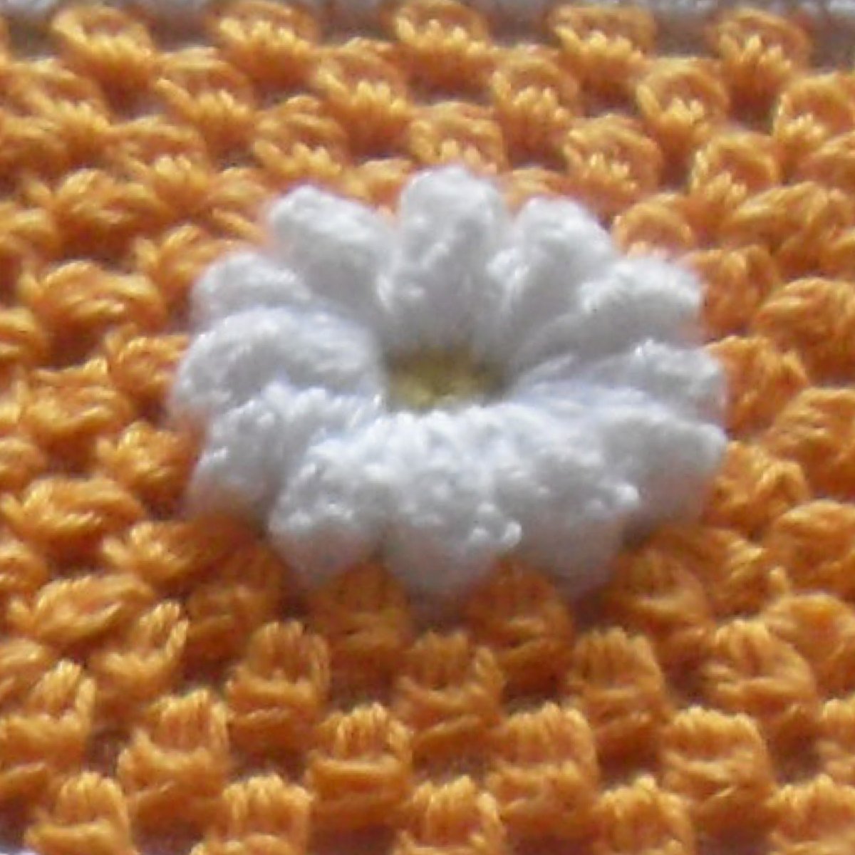 Free Crochet Pattern for Throw Blanket Popcorn Motifs Granny Squares Daisy 